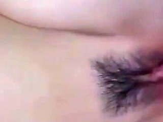 Delicate Frame, an Elegant Wife Drawn Into a Dangerous Double Temptation.