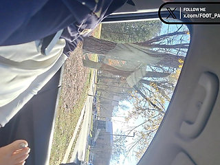 Munching on Ladora's Size 10 Feet N Toes with Her 1st Footjob