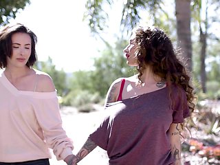 Tattooed Casey and Arabelle seduce Chad with their huge funbags