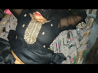 Indian new merried bhabhi riding on devar dick