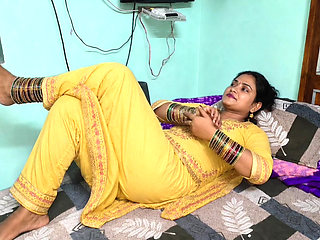 Pakisthani Newly Married Wife indoor bed Cozy viral Video Hindi