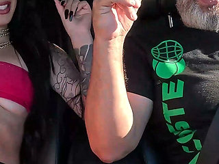 Kah Resende, the Shaking Her Booty and Dancing in the Passenger Seat in Bragança Paulista.