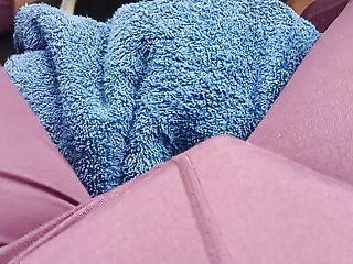 Sexy MILF Ready to Get Dirty for You!