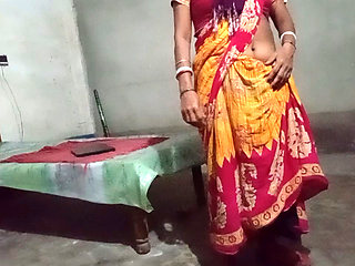Suhagan Ki Bhooki Chudai Raat Do Baje Pure Raw Lust