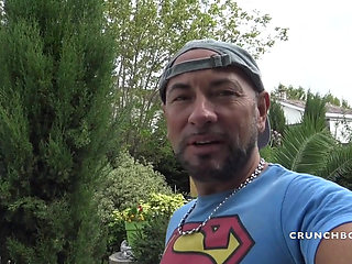 Amoing Exhib with Boys Inpuppy Fucking Bareback in the Garden