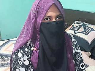 Bangladeshi Hijabi Housewife Fucked Hard in Homemade Sex Tape - Blowjob & Cowgirl with Tight Pussy