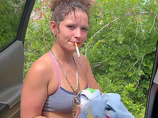 Bold Latina Hooker Undresses Outdoors for a Public POV Encounter