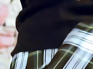 Up Sk!rt Fan Featuring Lily S