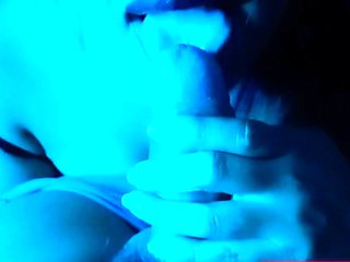 Cum Eating Babe Wants a Real Dinner Date