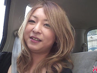 Japanese Nao plays in the car with  toys uncensored.