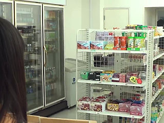 Embarrassing Moment. I Couldn’t Look Away When It Happened - Part1