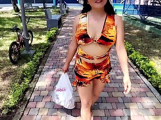 Outdoor Stranger Seduction: Negrita Sexy the Stunning Latina MILF Entices Martin13 for an Inten