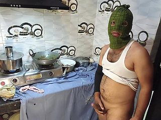 Bhabhi Did Maze Kitchen with Her Brother in Law Hard Fuck While Husband Was on Duty.