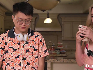 Behind the Scenes: the Assistant Director Loves People (ep1)