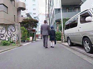 x1x8FE4CA8FAA1DC7402C