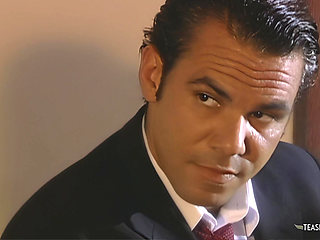 The boss decides to hardcore fuck his attractive blonde secretary in her shaved cunt.