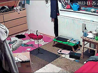 Unwrapping Early Christmas Presents From Hubby