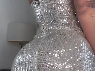 Oh I shall tease you into a drooling and throbbing mess in this ass worship