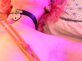 Lou Fights Against Orgasms - 4K