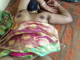 New married women showing her cute structure 3