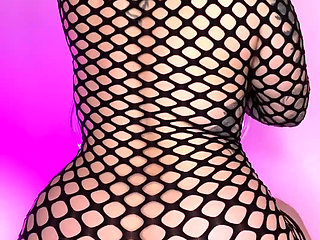 I Want Your Cock Out and I Want You Wanking While I Tease You with My Ass