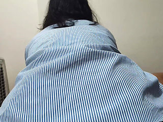 desi collage girl ne collage se ate hi apane padosi ko bulakar chut choda