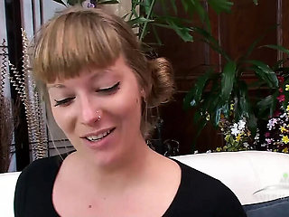 Vella Boop Teen Brunette Fingering Her Hairy Pussy With Sex Toys - Casting Solo HD