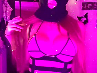 Artemisia Love Sexy Outfit and Balaclava Smoking Session for You