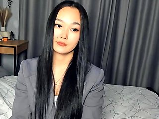 Brunette Solo Webcam Masturbation