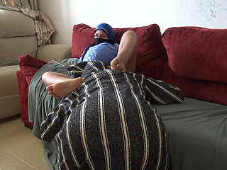 Pregnant Arab Wife Pussy Licking