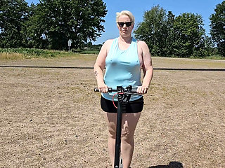 Outdoor Fucked My Vibrator