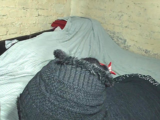 Loade ko mango ki tarah chusti hai