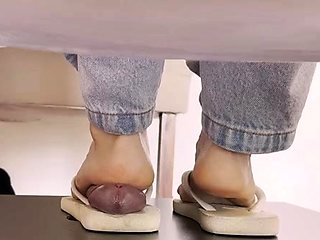 Goddess Elisa You Cant Stand Inside My Flip Flops