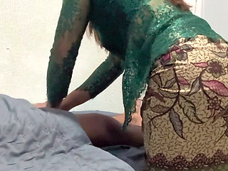 Massage Therapist ++ Wearing Kebaya Clothes Part 1