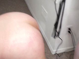 Salina Kyle gets a spanking