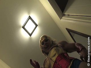 Wonder Women FBB Lisa Cross