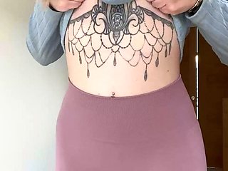 Close up on teen pussy as she pumps it