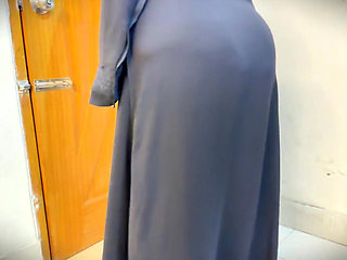 Hot Maid Show Her Big Ass Publicly to Gets Anal Fuck From Boss in Office!