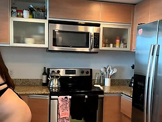 Bts: Live Stream Hanging Out with Dani