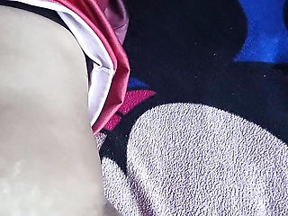 18-year-old college girl masturbates with her sex toy