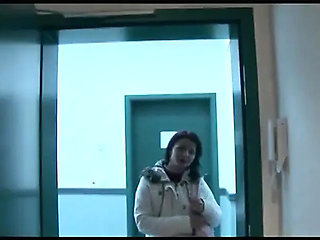 Naughty Teen Fucked Good After Apartment Tour