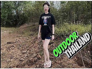 Thai Teen Amateur Outdoor Fuck Pov Creampie In Nature