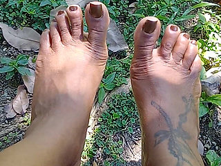 Come Say Good Morning to My Tropical Soles