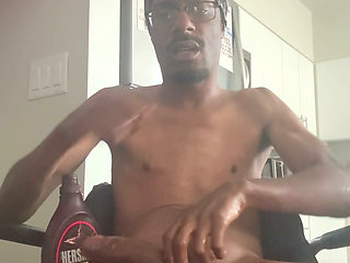 Who like chocolate