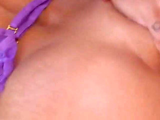 Flexible Ebony Beautiful Curvy MILF