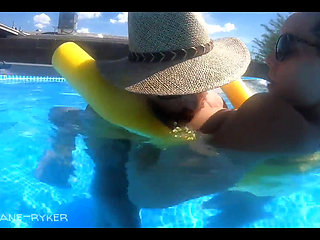 Nine Months Preganant Pool Sex