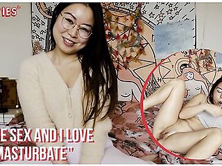 Cute Babe Uses A Variety Of Sex Toys To Get Off