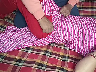 Tannu Bhabhi sucks her brother-in-law's penis and then quenches the thirst of her pussy.