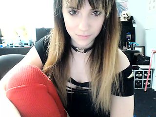 amateur webcam girl with stockings see