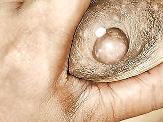 Indian Bhabhi Hot Pussy Close-up Portrait Mobile Video Hindi Voice